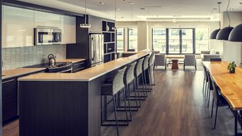 Resident social & billiard room